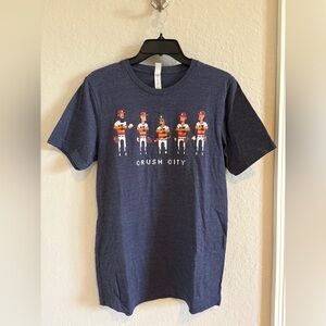 Woman’s Astros Navy Graphic Tee